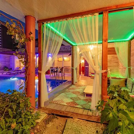 别墅 Vinka - 1 Bedroom With Jacuzzi In Kalkan